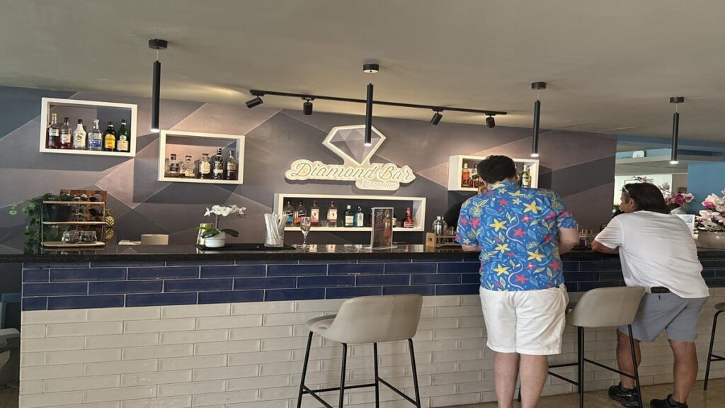 Diamond Premium Bar at Impressive Punta Cana