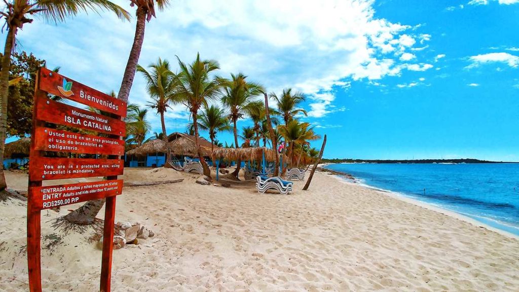 Isla Catalina, a beautiful island on the south coast of the Dominican Republic