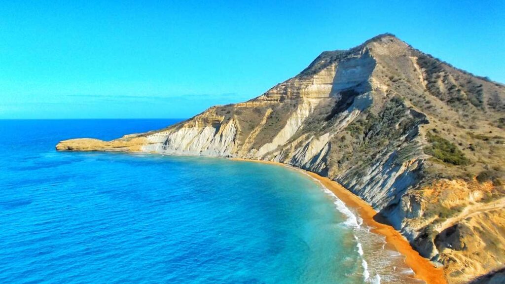 Playa El Morro, the most northwestern beach in the Dominican Republic