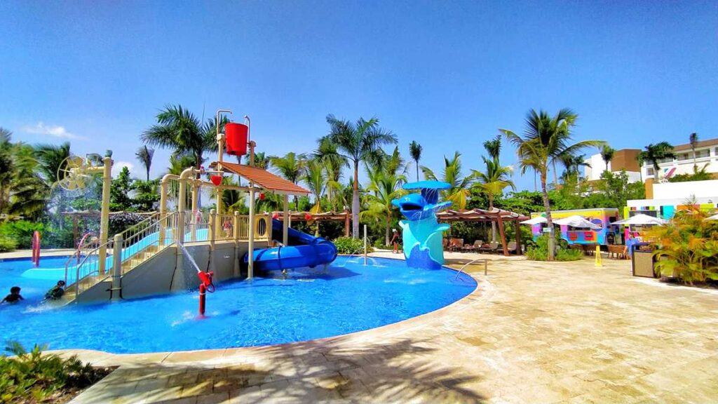 The Hyatt Ziva water park Canapolis