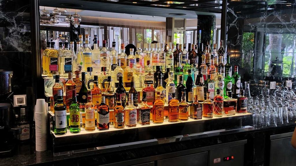 The Elite Club Bar at Riu Palace Macao