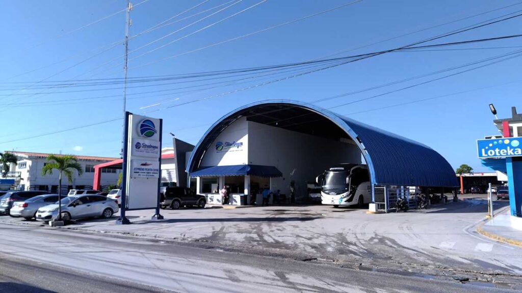The bus station from Expreso Bavaro and Aptpra in Punta Cana for busses to Higuey and Santo Domingo