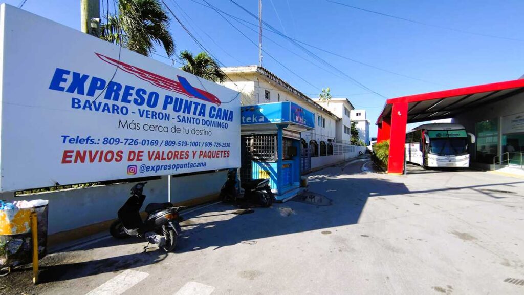The bus station from Expreso Bavaro and Aptpra in Punta Cana for busses to Higuey and Santo Domingo