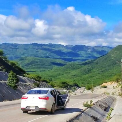 Road-Trip through the west of the Dominican Republic with views on the Sierra de Neyba