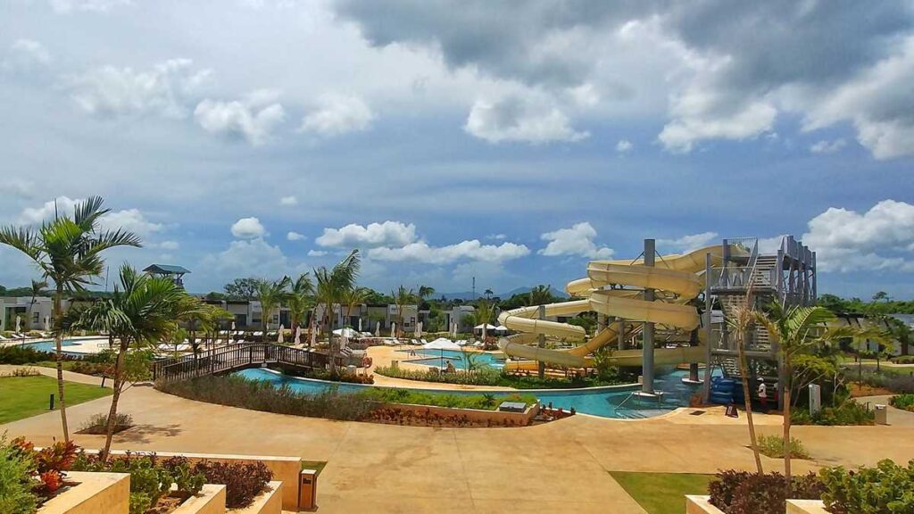 The new Dreams Macao Beach Resort in Macao, Punta Cana - the huge water park