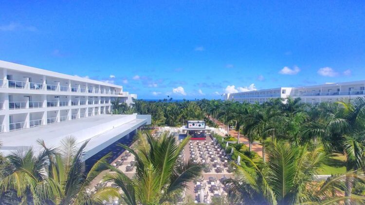 Overview of RIU Republica in Punta Cana