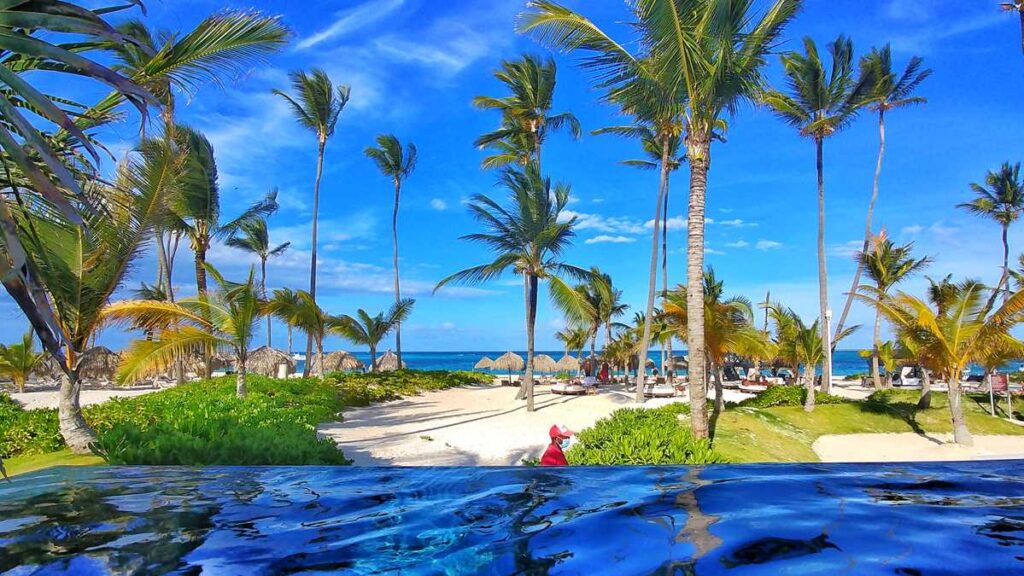 Infinity pool at Secrets Royal Beach, an adults-only all-inclusive resort in Punta Cana