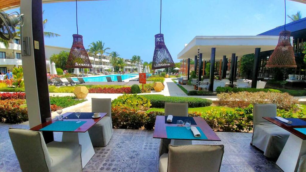 Outdoor terrace at the Thalassa buffet at Catalonia Royal Bavaro in Punta Cana