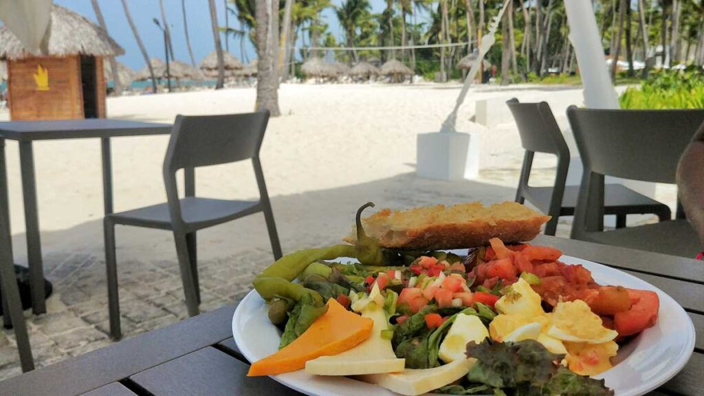 Delicious beachfront food at Grand Bavaro Princess Platinum Club