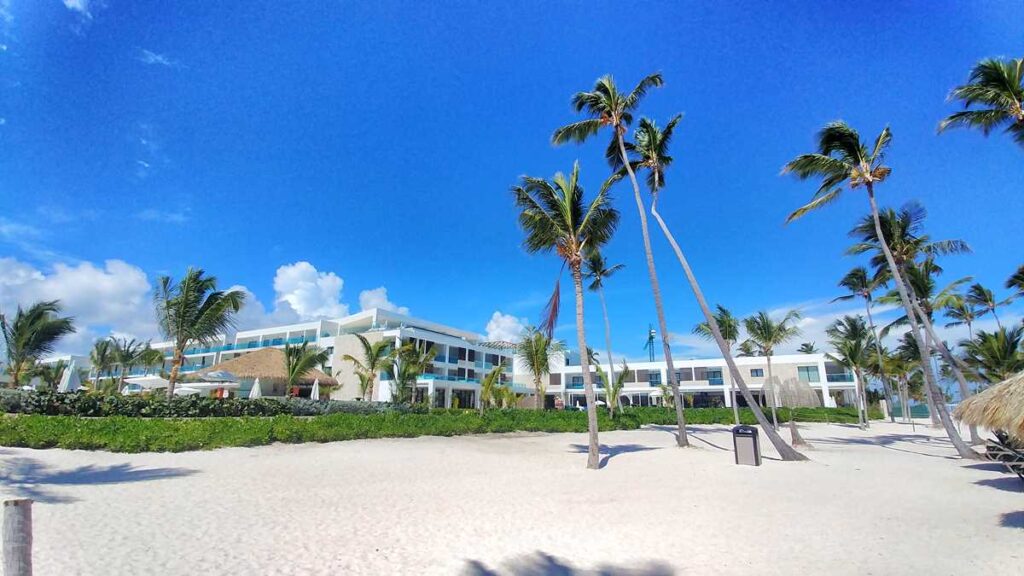 The Cabeza de Toro beach at Serenade Punta Cana