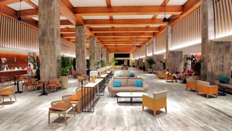 Stunning lobby at Serenade Resort