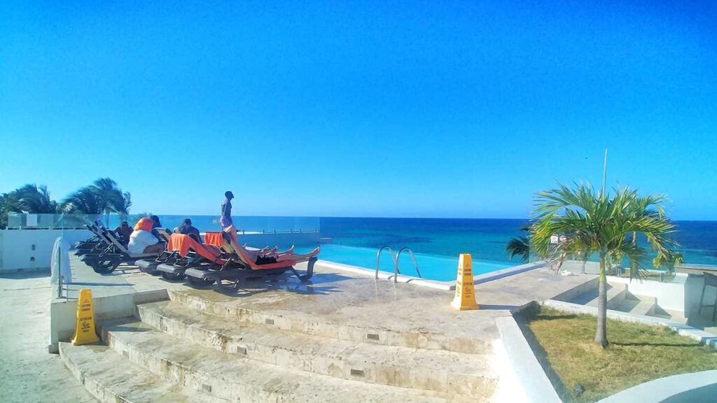 The cheapest all-inclusive resort in Punta Cana, whala Bavaro