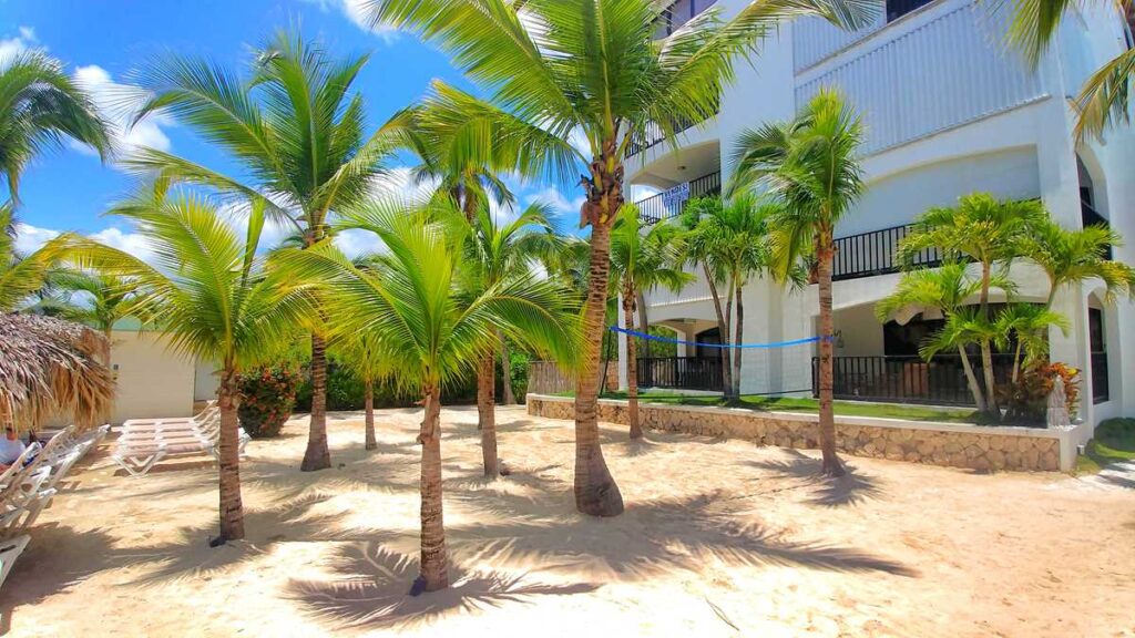 Volleyball court at whala Bayahibe