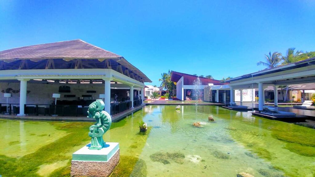 The main plaza at Catalonia Bavaro Beach Golf Resort & Spa