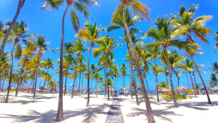 Amazing beach in Cabeza de Toro at Catalonia Punta Cana All-Inclusive Resort