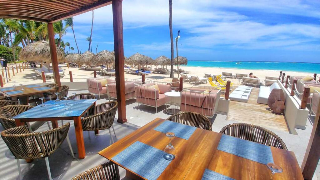 The Privileged beach club at Caribe Deluxe Princess and Tropical Deluxe Princess