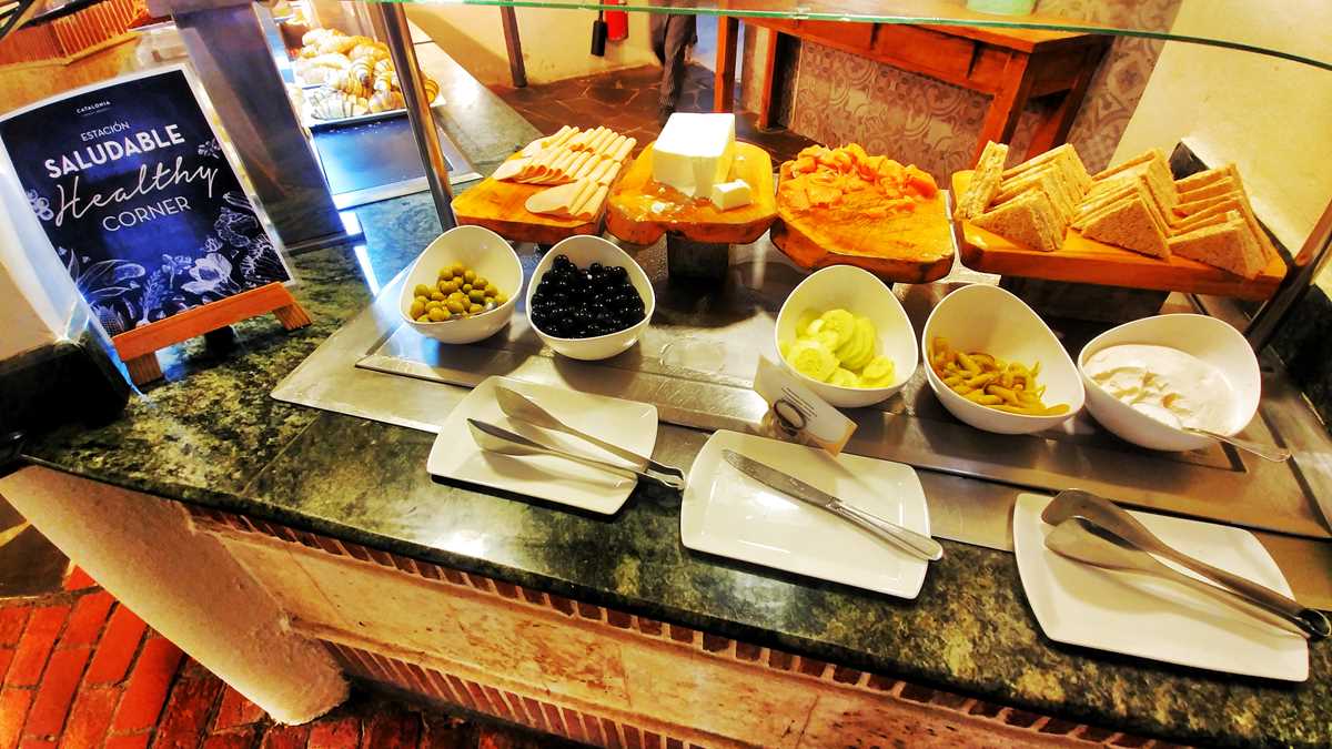 The main buffet at Catalonia Gran Dominicus in Bayahibe