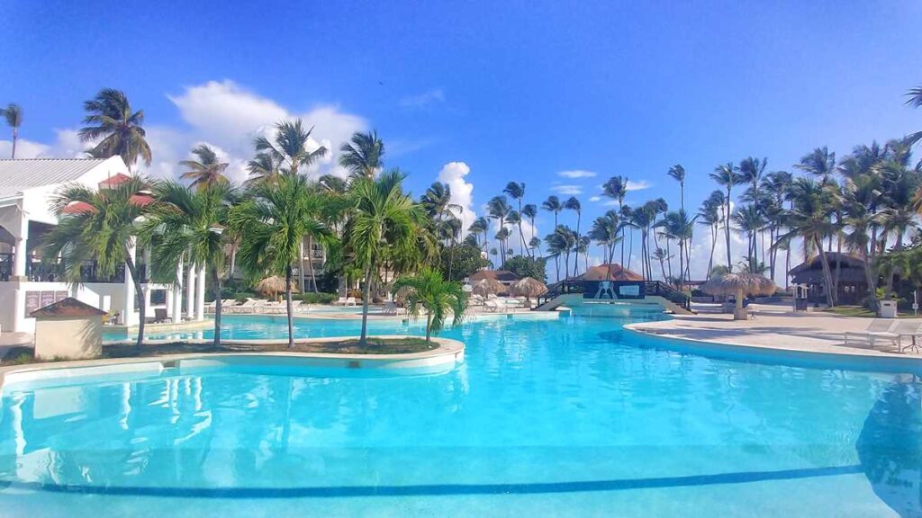 The pool at the main resort, Be Live Collection Punta Cana