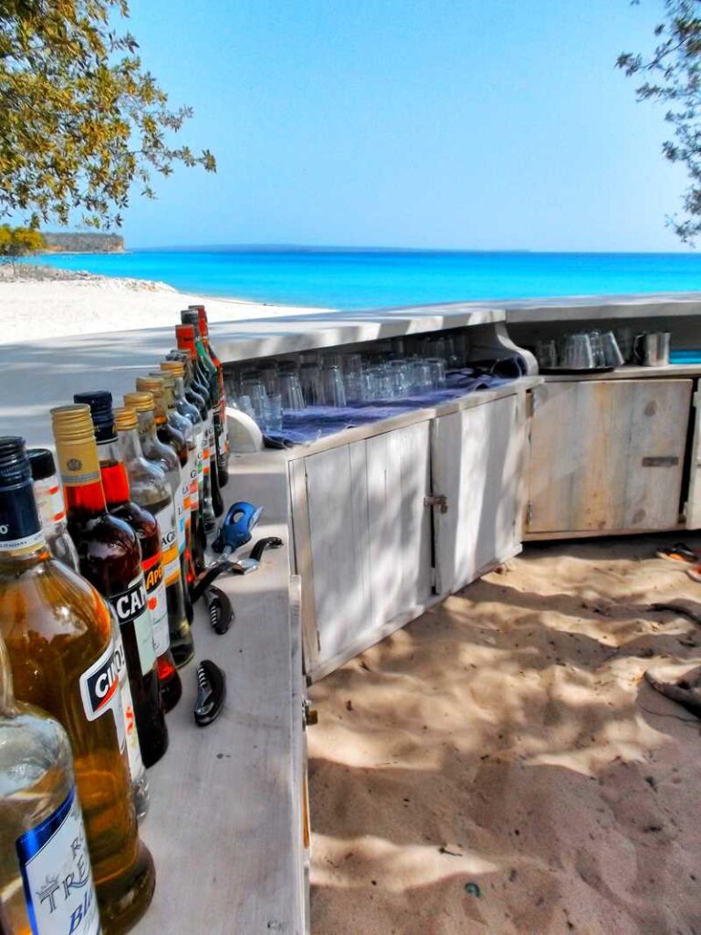 Eco del Mar, one of the glamping hotels next to Bahia de las Aguilas